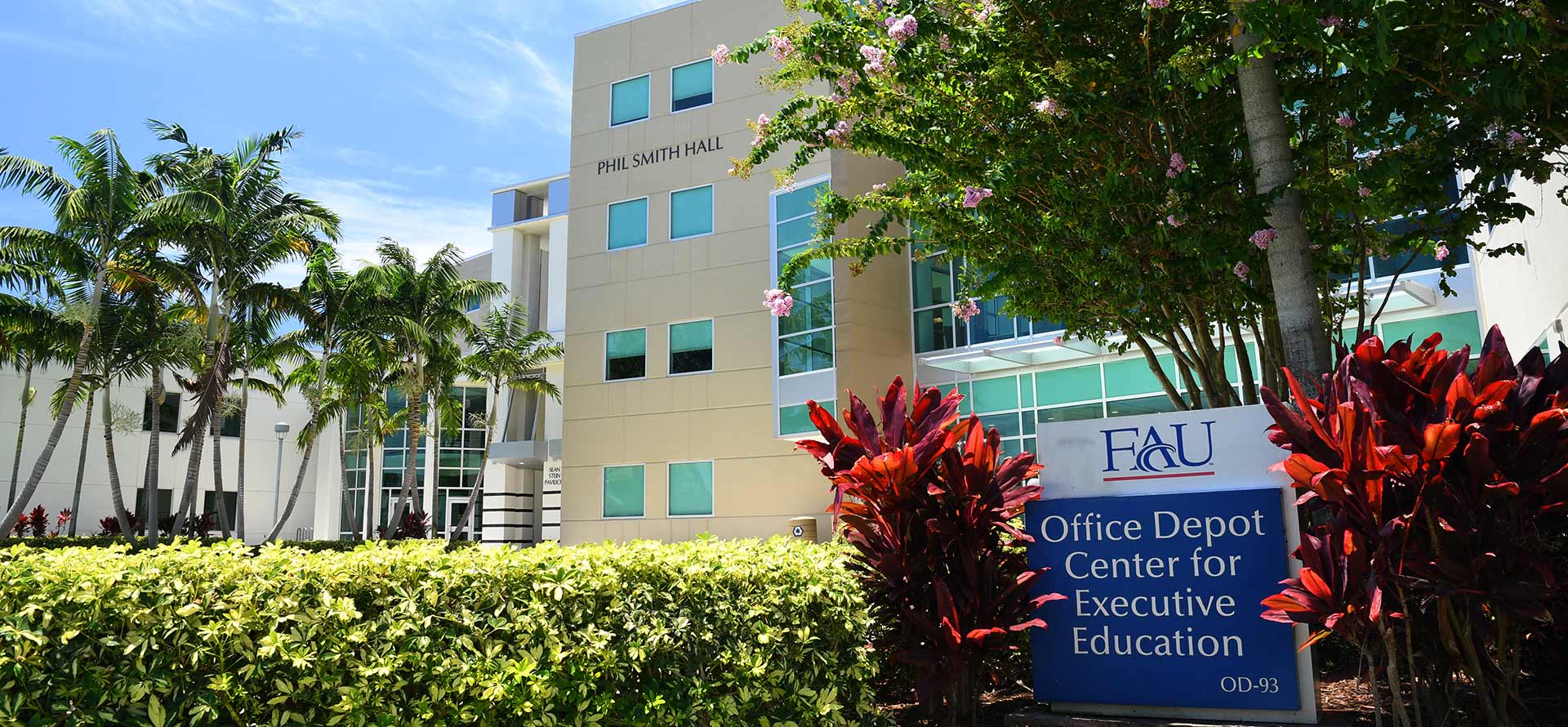 FAU FAU’s College of Business to Celebrate the Dedication of Phil